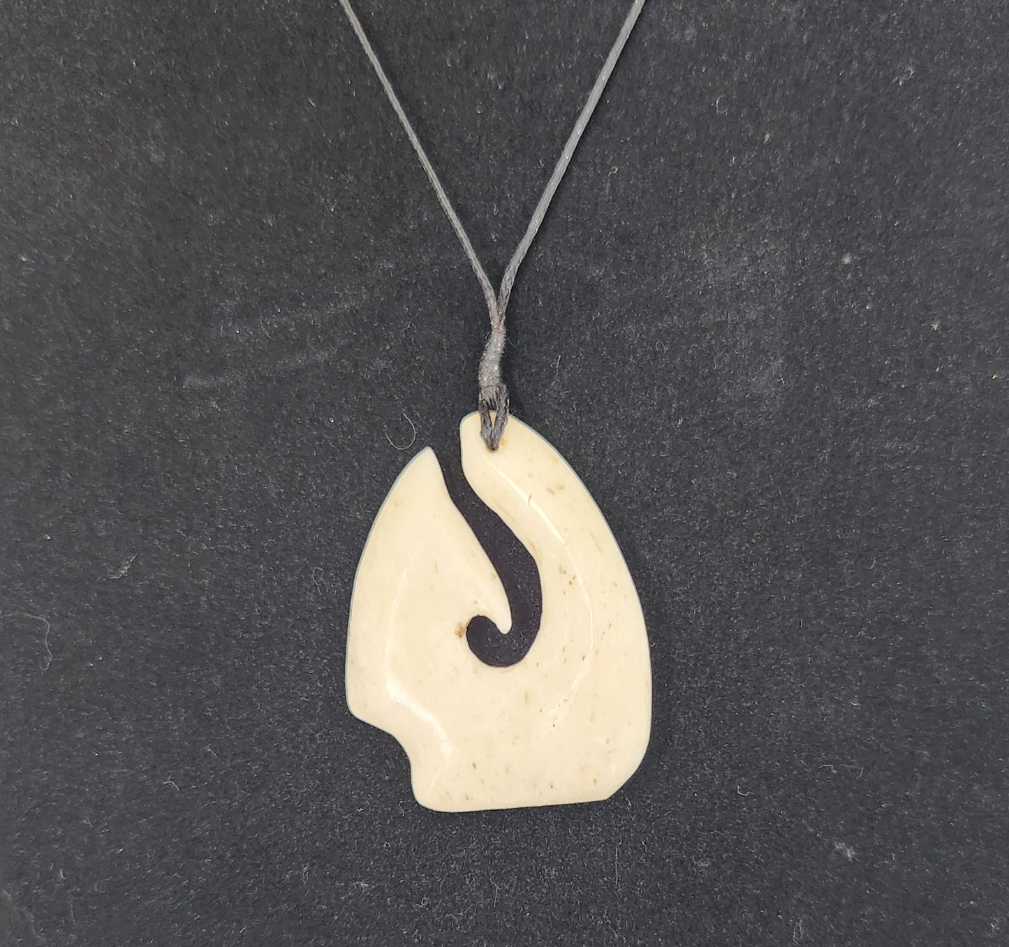 Hand Carved Pasifika Fish Hook - Cattle Bone