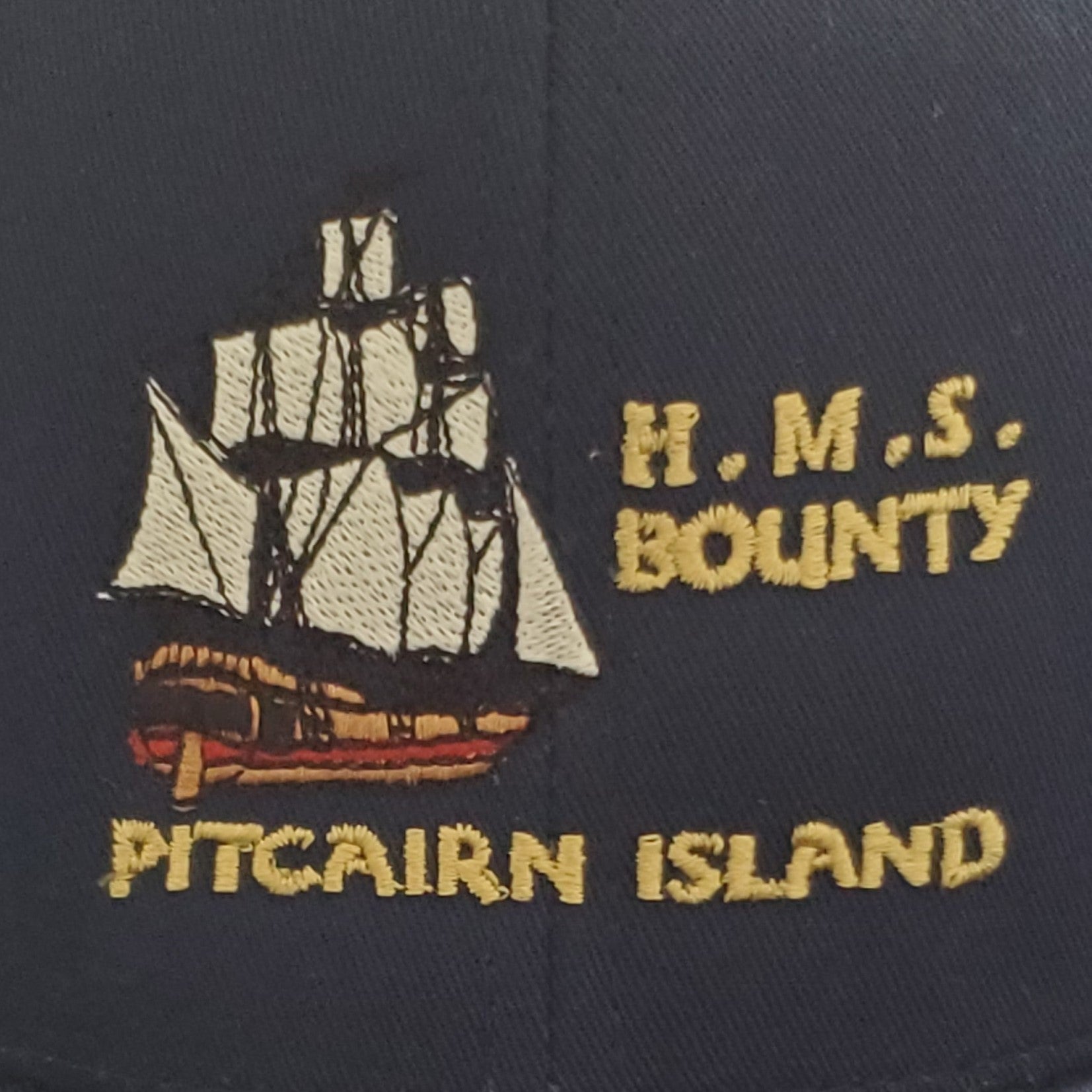 Mesh Back Baseball Cap - Brodert HMS Bounty-merket