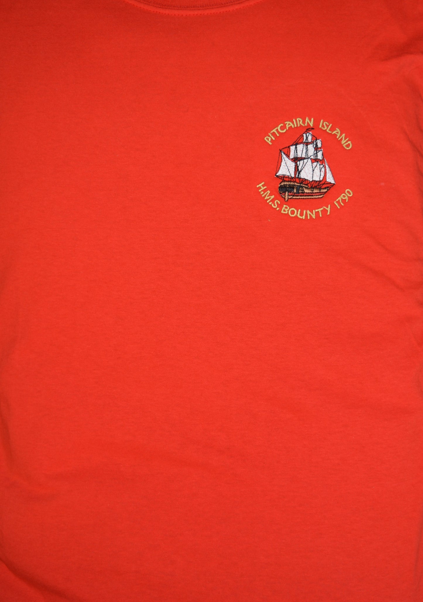 Camiseta de las islas Pitcairn con motivo de recompensa HMAV