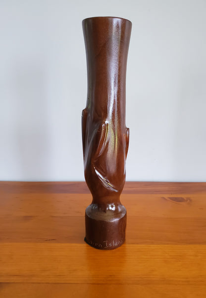 Vase à main traditionnel sculpté à la main en bois de Miro local - Grand
