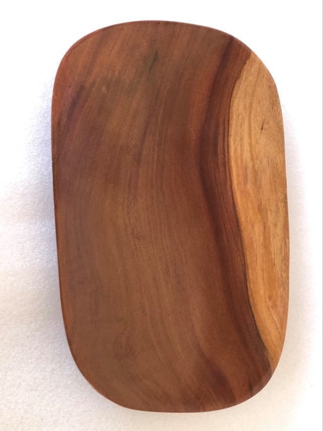 Fuente de servicio hecha a mano de madera local de Miró - Mediana