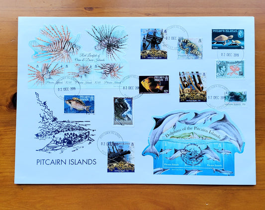 Emisiones de sellos de la Reserva Marina de las Islas Pitcairn - Delfín y pez león