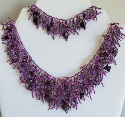 Conjunto de collar y pulsera hecho a mano con forma de coral - Erizo de mar púrpura y amatista