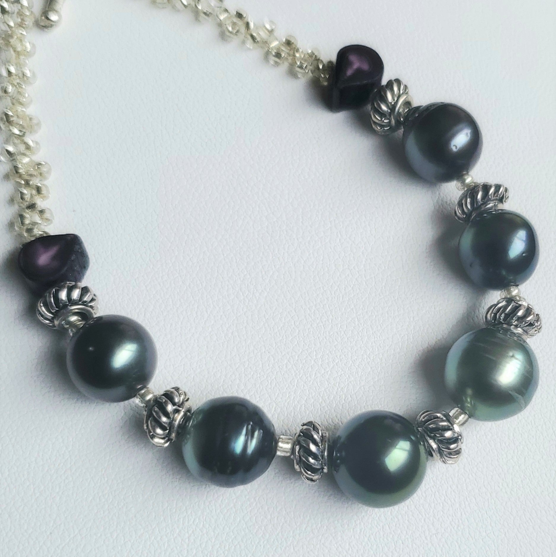 Handmade Tahitian Black Pearl & Pitkern Sea Urchin Bracelet